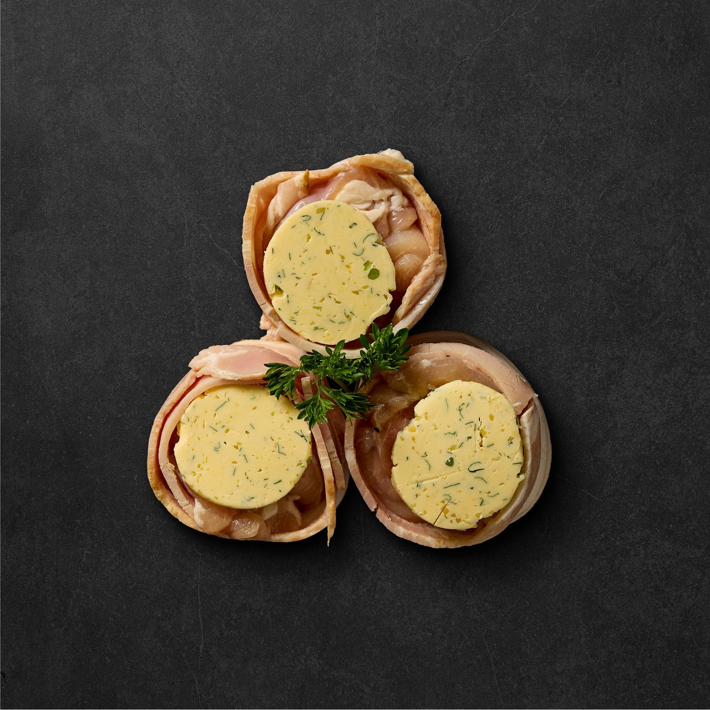 Free-Range Chicken Mingon